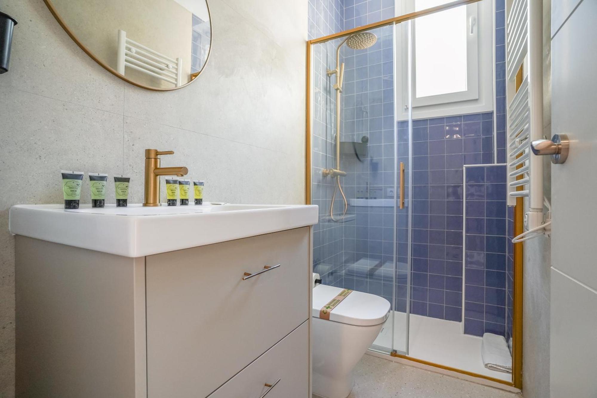 Cozy And Modern-1Bedroom 1Bathroom-Delicias Madrid Exteriör bild